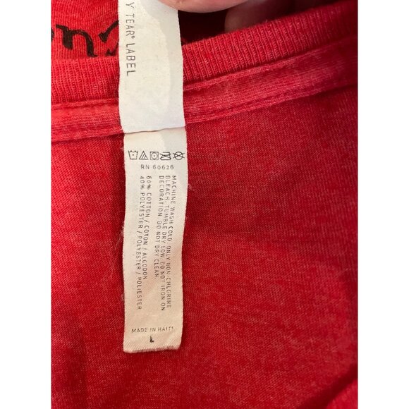 Pawtie Warriors Rescue Red Graphic T-Shirt w/White Striped Sleeves Womens Large - Picture 8 of 8